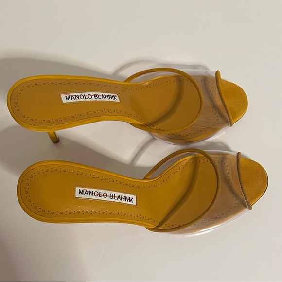 Manolo Blahnik Mustard Yellow Women's Mules - Picture 2 of 9